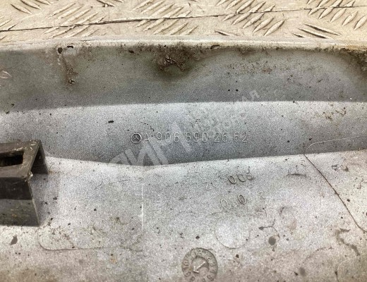 Молдинг крыла переднего правого Mercedes Sprinter II (W906) 2006-2013  Mercedes Sprinter Sprinter II (W906) 2006-2013
