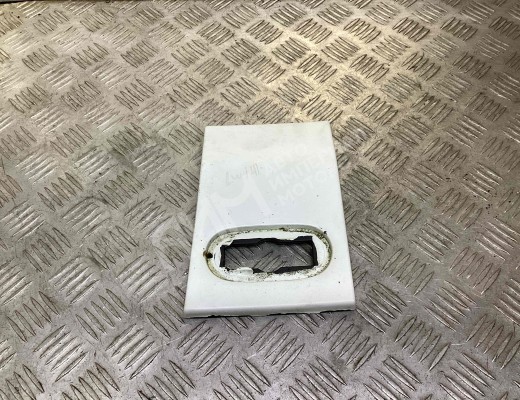 Молдинг (накладка кузовная) Mercedes Sprinter II (W906) 2006-2013  Mercedes Sprinter Sprinter II (W906) 2006-2013