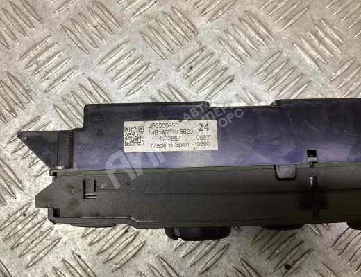 Блок управления печки/климат-контроля Land Rover Range Rover III (L322) 2002-2012  Land Rover Range Rover Range Rover III (L322) 2002-2012
