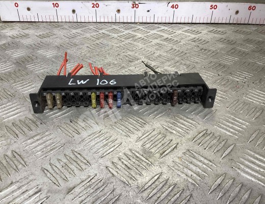 Блок предохранителей Mercedes Sprinter II (W906) 2013-2018 рестайлинг  Mercedes Sprinter Sprinter II (W906) 2013-2018 рестайлинг