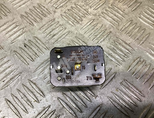 Реле поворотов Mercedes Vario (W670) 1996-2013  Mercedes Vario Vario (W670) 1996-2013