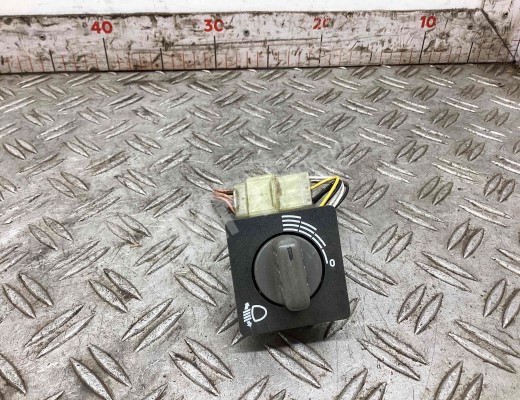 Кнопка регулировки фар Iveco Eurocargo I 1991-2002  Iveco Eurocargo Eurocargo I 1991-2002