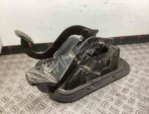 Узел педальный (блок педалей) Renault Premium I 1996-2006  Renault Premium Premium I 1996-2006