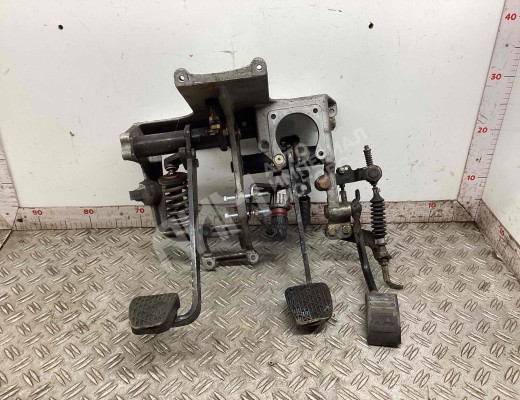 Узел педальный (блок педалей) MAN LE 2000-2007  MAN LE LE 2000-2007