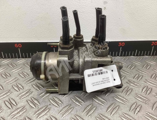 Кран главный тормозной MAN LE 2000-2007  MAN LE LE 2000-2007