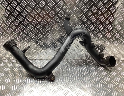 Патрубок интеркулера Volkswagen Golf V (1K) 2004-2009  Volkswagen Golf Golf V (1K) 2004-2009
