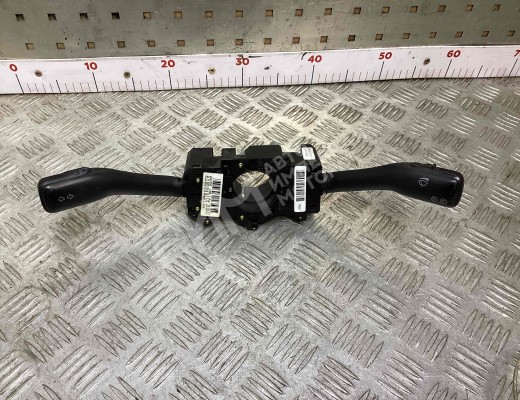 Переключатель подрулевой (стрекоза) Volkswagen Passat B5+ (3B) 2000-2005 рестайлинг  Volkswagen Passat Passat B5+ (3B) 2000-2005 рестайлинг