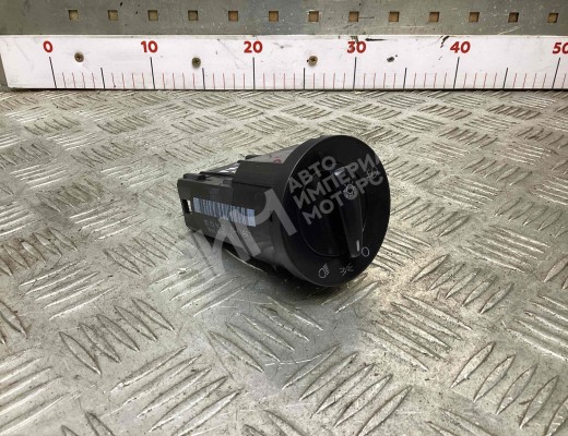Переключатель света Volkswagen Passat B5+ (3B) 2000-2005 рестайлинг  Volkswagen Passat Passat B5+ (3B) 2000-2005 рестайлинг
