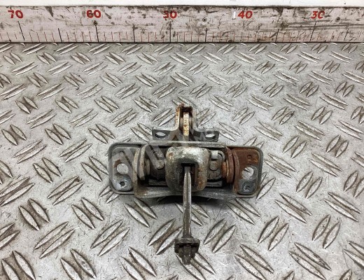 Ограничитель открывания двери передней Volvo FM II 2001-2013  Volvo FM FM II 2001-2013