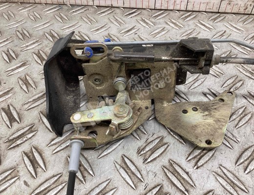Замок двери передней левой Renault Premium I 1996-2006  Renault Premium Premium I 1996-2006