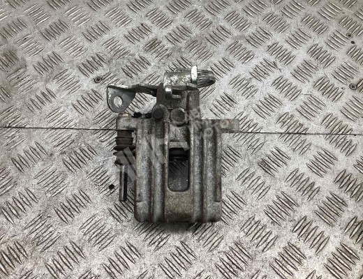 Суппорт задний левый Volkswagen Passat B5+ (3B) 2000-2005 рестайлинг  Volkswagen Passat Passat B5+ (3B) 2000-2005 рестайлинг