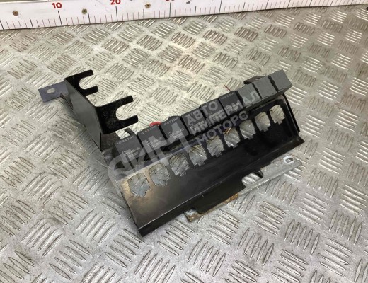 Блок реле Mercedes Vario (W670) 1996-2013  Mercedes Vario Vario (W670) 1996-2013