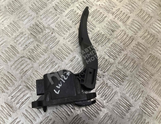 Педаль газа Mercedes Sprinter II (W906) 2013-2018 рестайлинг  Mercedes Sprinter Sprinter II (W906) 2013-2018 рестайлинг