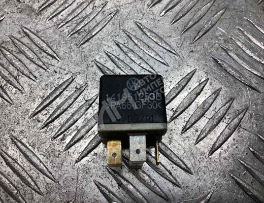 Реле вентилятора Volkswagen Golf III (1H) 1991-1997  Volkswagen Golf Golf III (1H) 1991-1997