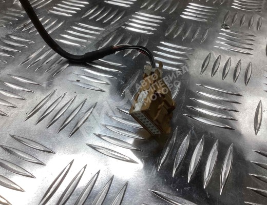 Зеркало наружное правое Audi A4 B7 (8EC, 8ED) 2004-2008  Audi A4 A4 B7 (8EC, 8ED) 2004-2008