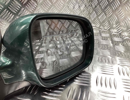 Зеркало наружное правое Volkswagen Passat B5 (3B) 1996-2000  Volkswagen Passat Passat B5 (3B) 1996-2000