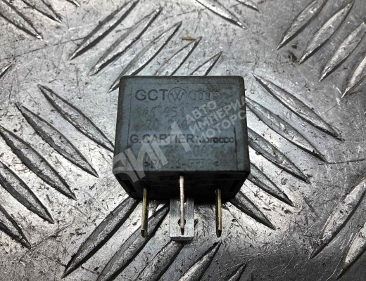 Реле вентилятора Volkswagen Golf III (1H) 1991-1997  Volkswagen Golf Golf III (1H) 1991-1997