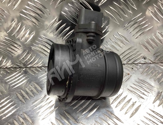 Расходомер воздуха Volkswagen Golf IV (1J) 1997-2004  Volkswagen Golf Golf IV (1J) 1997-2004