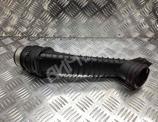 Патрубок интеркулера Volkswagen Golf IV (1J) 1997-2004  Volkswagen Golf Golf IV (1J) 1997-2004