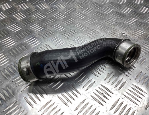 Патрубок интеркулера Volkswagen Golf IV (1J) 1997-2004  Volkswagen Golf Golf IV (1J) 1997-2004