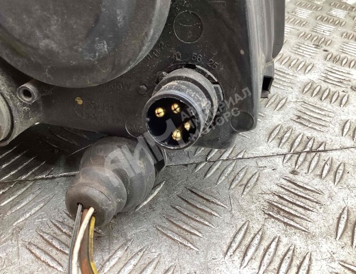 Фара левая Volkswagen Passat B5 (3B) 1996-2000  Volkswagen Passat Passat B5 (3B) 1996-2000