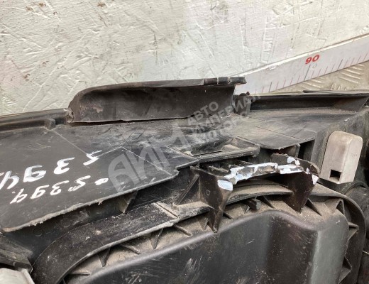 Фара правая Peugeot 206 (2A/2E) 1998-2003  Peugeot 206 206 (2A/2E) 1998-2003