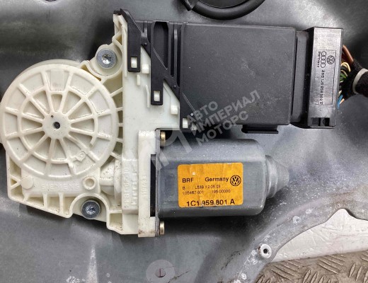 Стеклоподъемник передний левый Volkswagen Golf IV (1J) 1997-2004  Volkswagen Golf Golf IV (1J) 1997-2004