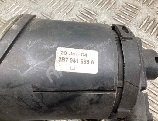 Фара противотуманная левая Volkswagen Passat B5+ (3B) 2000-2005 рестайлинг  Volkswagen Passat Passat B5+ (3B) 2000-2005 рестайлинг