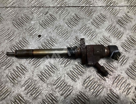 Форсунка Volvo V50 (MW) 2003-2007  Volvo V50 V50 (MW) 2003-2007