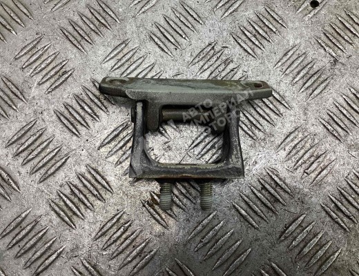 Петля крышки багажника Kia Carnival I (GQ) 1998-2006  Kia Carnival Carnival I (GQ) 1998-2006