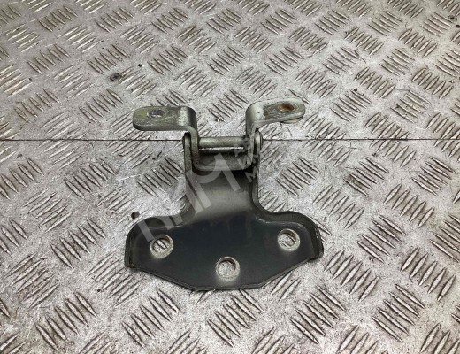 Петля двери передней правой Kia Carnival I (GQ) 1998-2006  Kia Carnival Carnival I (GQ) 1998-2006