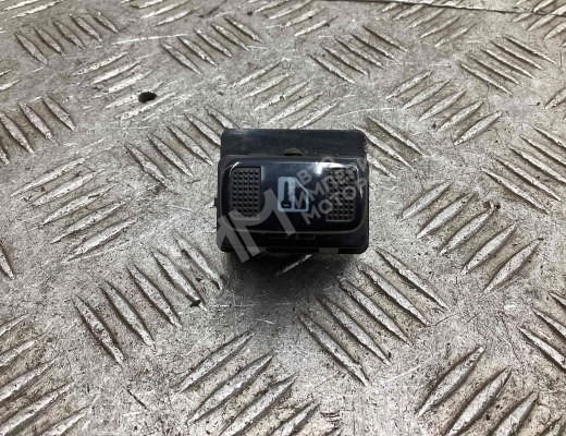 Кнопка центрального замка Kia Carnival I (GQ) 1998-2006  Kia Carnival Carnival I (GQ) 1998-2006