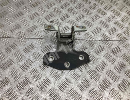 Петля двери передней левой Kia Carnival I (GQ) 1998-2006  Kia Carnival Carnival I (GQ) 1998-2006