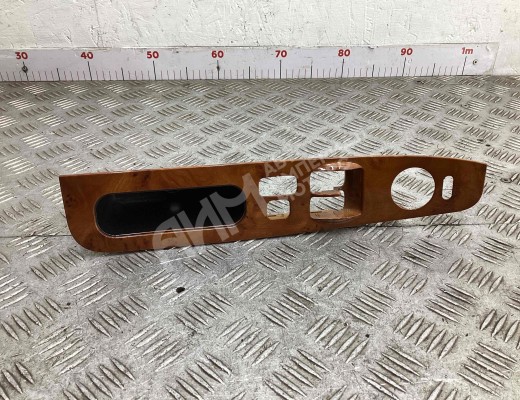 Накладка декоративная Kia Carnival I (GQ) 1998-2006  Kia Carnival Carnival I (GQ) 1998-2006