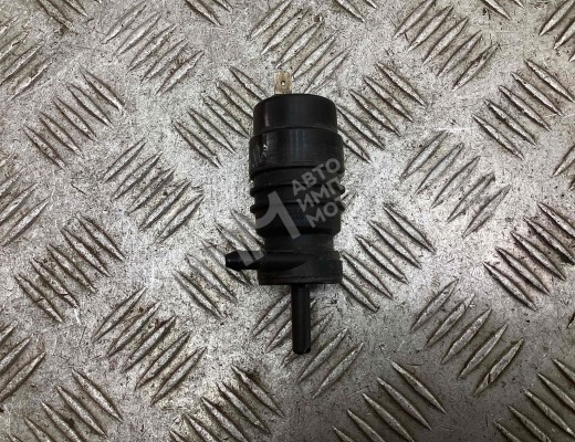 Насос (моторчик) омывателя стекла Mercedes Vario (W670) 1996-2013  Mercedes Vario Vario (W670) 1996-2013