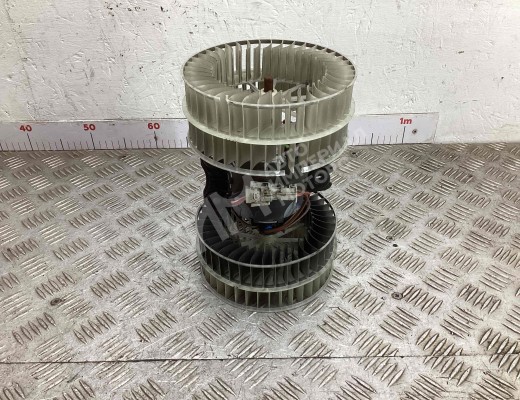 Моторчик печки Mercedes Viano (W639) 2003-2015  Mercedes Viano Viano (W639) 2003-2015