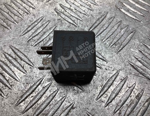 Реле стеклоочистителей (дворников) Volkswagen Passat B3 1988-1993  Volkswagen Passat Passat B3 1988-1993