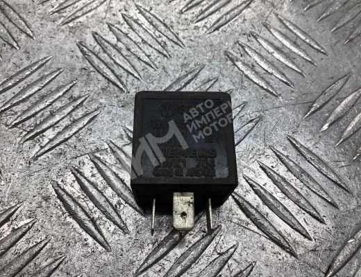 Реле стеклоочистителей (дворников) Volkswagen Passat B3 1988-1993  Volkswagen Passat Passat B3 1988-1993