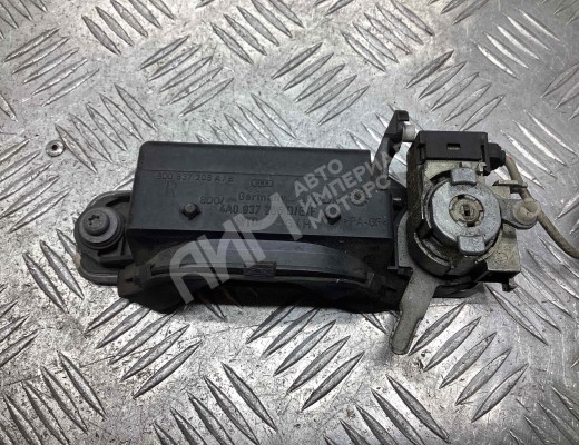 Ручка наружная передняя правая Audi A3 I (8L) 1996-2000  Audi A3 A3 I (8L) 1996-2000