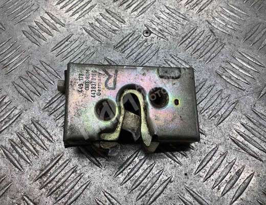 Замок двери задней правой Audi 100 C3 1982-1991  Audi 100 100 C3 1982-1991