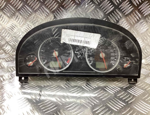 Щиток приборов (приборная панель) Ford Mondeo III 2000-2003  Ford Mondeo Mondeo III 2000-2003