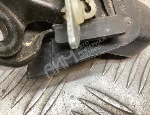 Замок багажника Audi A6 C5 (4B) 1997-2001  Audi A6 A6 C5 (4B) 1997-2001