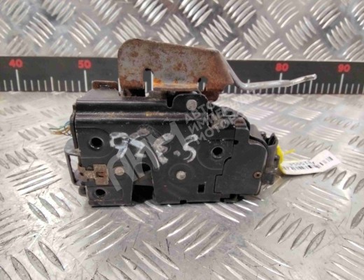 Замок двери передней левой Audi A6 C5 (4B) 2001-2004 рестайлинг  Audi A6 A6 C5 (4B) 2001-2004 рестайлинг