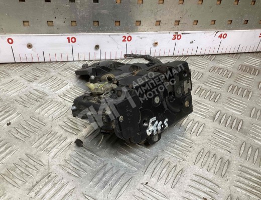 Замок двери передней левой Volkswagen Passat B5 (3B) 1996-2000  Volkswagen Passat Passat B5 (3B) 1996-2000