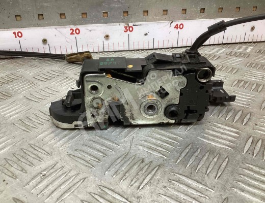 Замок двери передней правой Peugeot 207 (WA/WC/WK) 2006-2013  Peugeot 207 207 (WA/WC/WK) 2006-2013