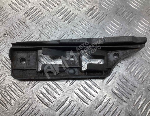 Кронштейн крепления бампера переднего Volkswagen Golf V (1K) 2004-2009  Volkswagen Golf Golf V (1K) 2004-2009