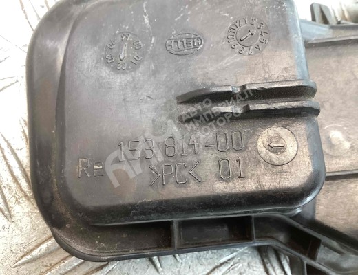 Крышка (заглушка) задняя фары правой Audi A6 C5 (4B) 2001-2004 рестайлинг  Audi A6 A6 C5 (4B) 2001-2004 рестайлинг