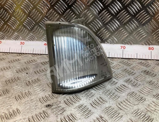 Поворотник правый Mercedes Vario (W670) 1996-2013  Mercedes Vario Vario (W670) 1996-2013