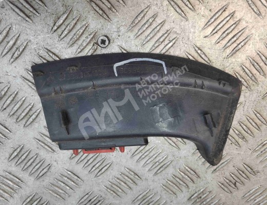 Накладка под фонарь правый Volkswagen Passat B6 (3C) 2005-2010  Volkswagen Passat Passat B6 (3C) 2005-2010