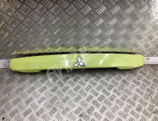 Накладка подсветки номера  Mitsubishi Space Star Space Star I 1998-2005